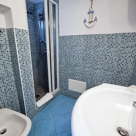 Maridea - La Darsena Apartment Ponza