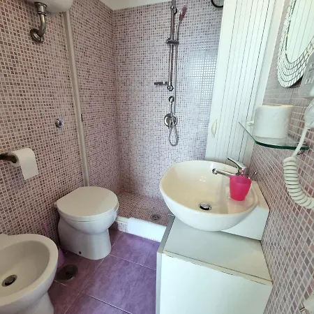 アパート Maridea - La Darsena ポンツァ